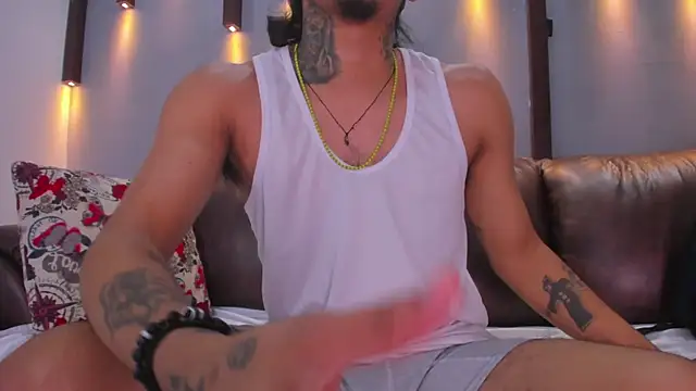 Snapshot of _cannabitch chatting on 19, 12, 2024 cannabitch online show from 19, 12, 2024