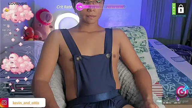 Snapshot of _Ottis_ chatting on 24, 1, 2025 Ottis online show from 24, 1, 2025