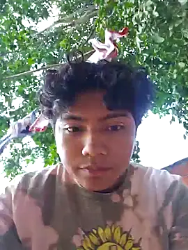 Snapshot of _Ottis_ chatting on 26, 1, 2025 Ottis online show from 26, 1, 2025