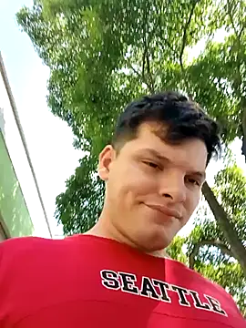 Snapshot of _Ottis_ chatting on 13, 2, 2025 Ottis online show from 13, 2, 2025