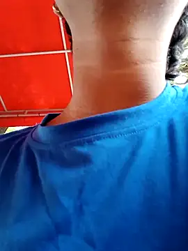 Snapshot of _Ottis_ chatting on 18, 2, 2025 Ottis online show from 18, 2, 2025