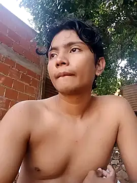 Snapshot of _Ottis_ chatting on 20, 2, 2025 Ottis online show from 20, 2, 2025