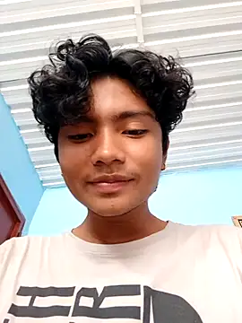 Snapshot of _Ottis_ chatting on 23, 2, 2025 Ottis online show from 23, 2, 2025