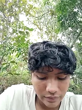 Snapshot of _Ottis_ chatting on 22, 3, 2025 Ottis online show from 22, 3, 2025