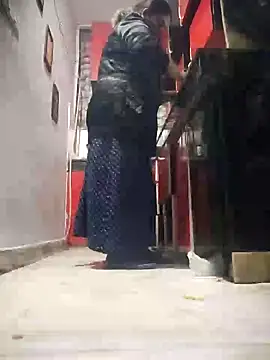 Snapshot of kirti__arora chatting on 30, 12, 2024 kirti arora online show from 30, 12, 2024