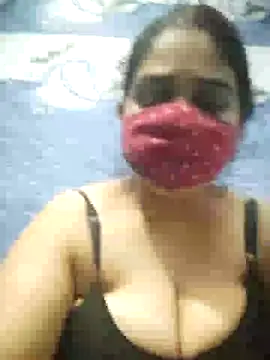 Snapshot of kirti__arora chatting on 4, 1, 2025 kirti arora online show from 4, 1, 2025