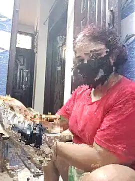 Snapshot of kirti__arora chatting on 27, 9, 2025 kirti arora online show from 27, 9, 2025