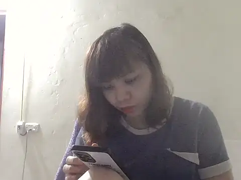 Snapshot of Angela-Eira chatting on 28, 3, 2026 Angela-Eira online show from 28, 3, 2026