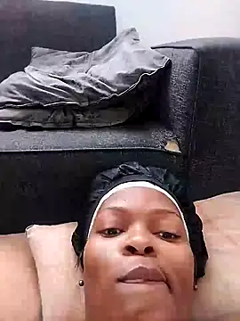 Snapshot of lovelyassbitch chatting on 14, 2, 2025 lovelyassbitch online show from 14, 2, 2025