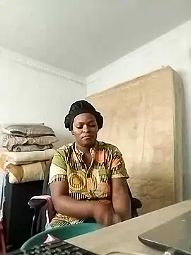 Snapshot of lovelyassbitch chatting on 15, 2, 2025 lovelyassbitch online show from 15, 2, 2025