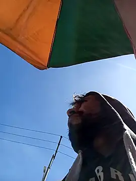 weedmanhot28 online show from 1, 2, 2025