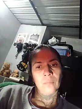 Dakary hot online show from 6, 2, 2026