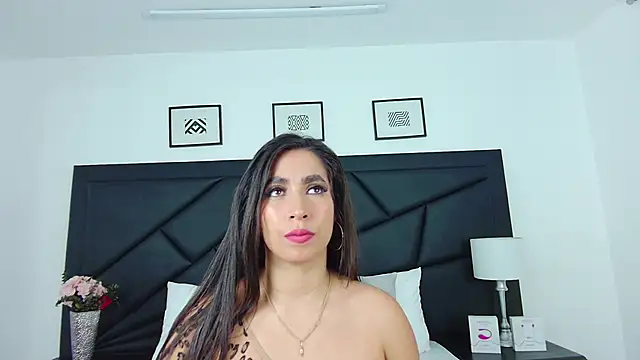Snapshot of SophieCarther chatting on 20, 2, 2025 SophieCarther online show from 20, 2, 2025