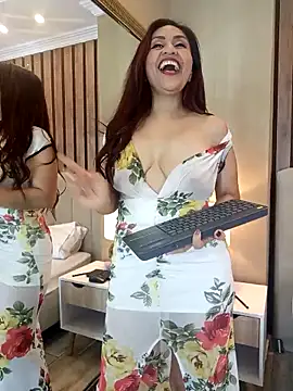 MonicaMoret online show from 14, 3, 2025