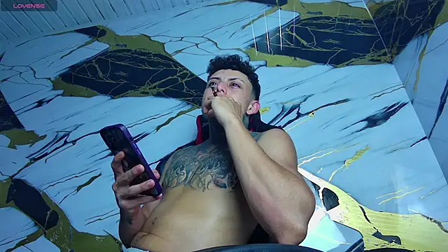 Snapshot of Kevin22_222 chatting on 11, 2, 2025 Kevin22 222 online show from 11, 2, 2025