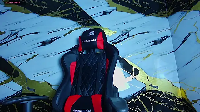 Snapshot of Kevin22_222 chatting on 13, 2, 2025 Kevin22 222 online show from 13, 2, 2025