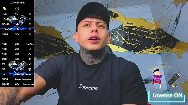 Snapshot of Kevin22_222 chatting on 29, 9, 2025 Kevin22 222 online show from 29, 9, 2025