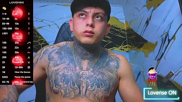 Snapshot of Kevin22_222 chatting on 24, 10, 2025 Kevin22 222 online show from 24, 10, 2025