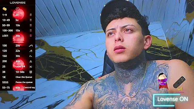 Snapshot of Kevin22_222 chatting on 1, 11, 2025 Kevin22 222 online show from 1, 11, 2025