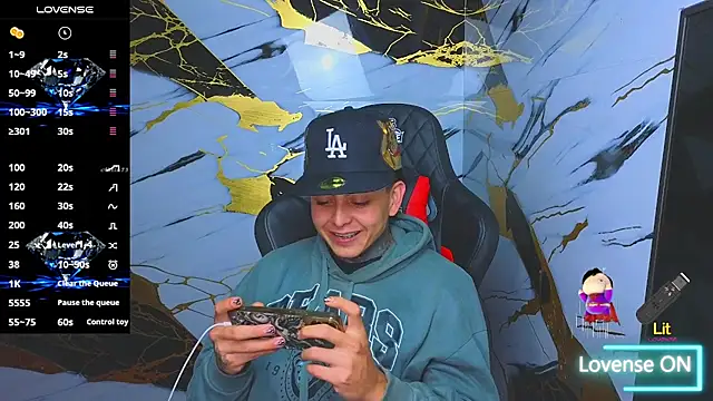 Snapshot of Kevin22_222 chatting on 21, 11, 2025 Kevin22 222 online show from 21, 11, 2025