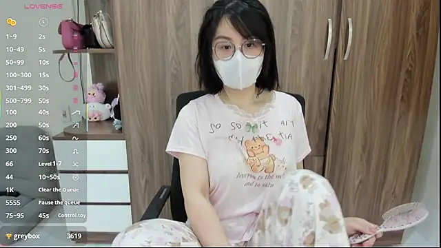 Baby Claraa online show from 15, 3, 2025