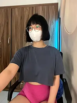 Baby Claraa online show from 18, 9, 2025