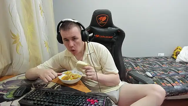 iliaskrislove online show from 5, 10, 2025