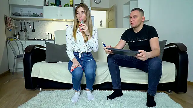 Snapshot of littlesweettifany chatting on 23, 1, 2025 littlesweettifany online show from 23, 1, 2025