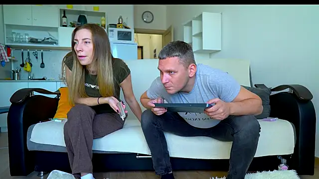 Snapshot of littlesweettifany chatting on 1, 10, 2025 littlesweettifany online show from 1, 10, 2025