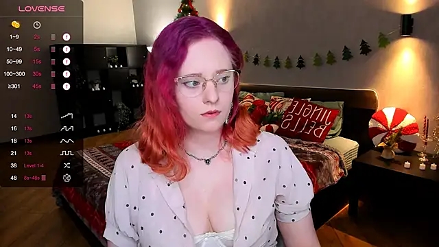 Aemilia  online show from 19, 12, 2024