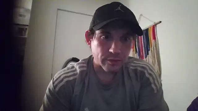 Snapshot of notsure353 chatting on 18, 10, 2025 notsure353 online show from 18, 10, 2025