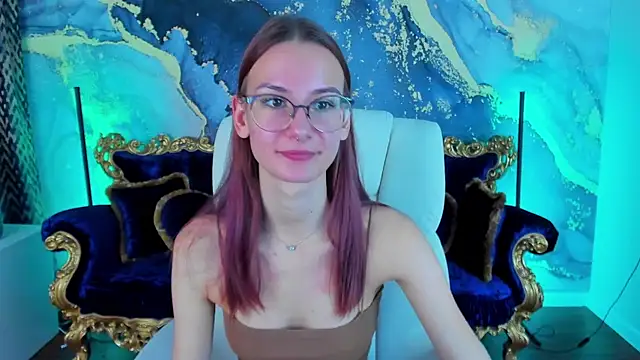 Snapshot of CozyMell chatting on 7, 12, 2024 CozyMell online show from 7, 12, 2024