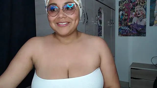 SWEETT CORY online show from 26, 9, 2025