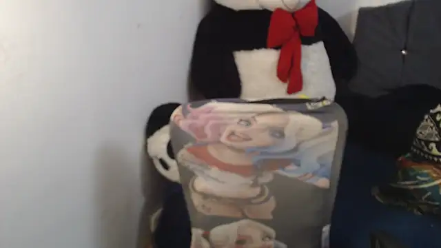Snapshot of SWEETT_CORY chatting on 12, 5, 2026 SWEETT CORY online show from 12, 5, 2026