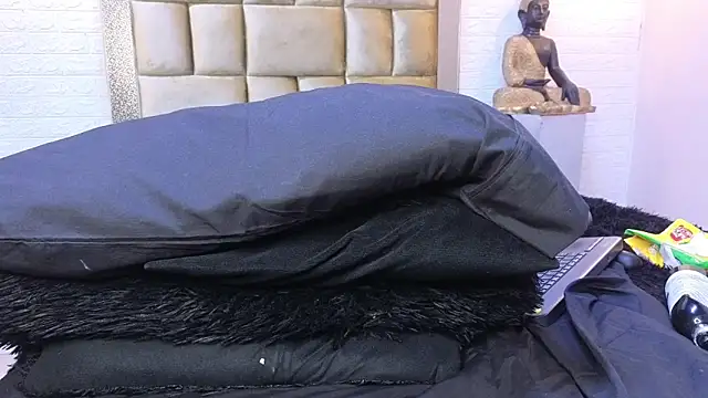 ximenawilliamss online show from 23, 2, 2025