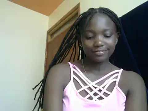 Snapshot of Latiffagodess chatting on 21, 2, 2025 Latiffagodess online show from 21, 2, 2025