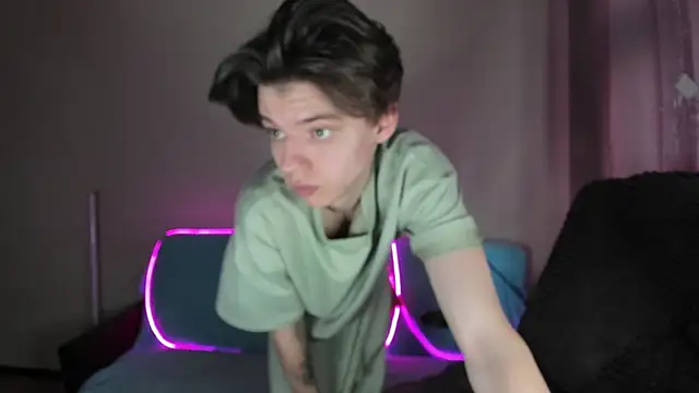 Liam sexy1 online show from 20, 3, 2025