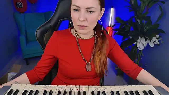 Snapshot of VandaRossi chatting on 14, 1, 2025 VandaRossi online show from 14, 1, 2025