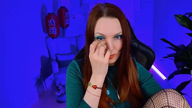 Snapshot of VandaRossi chatting on 5, 2, 2025 VandaRossi online show from 5, 2, 2025