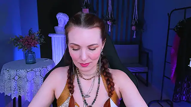 Snapshot of VandaRossi chatting on 7, 2, 2025 VandaRossi online show from 7, 2, 2025