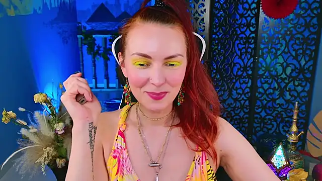 Snapshot of VandaRossi chatting on 23, 2, 2025 VandaRossi online show from 23, 2, 2025