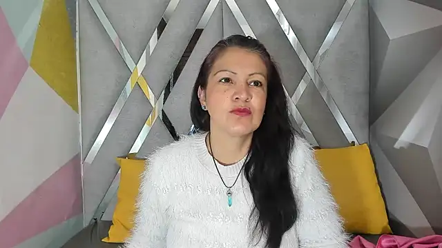 Mulan sexy01 online show from 18, 2, 2026