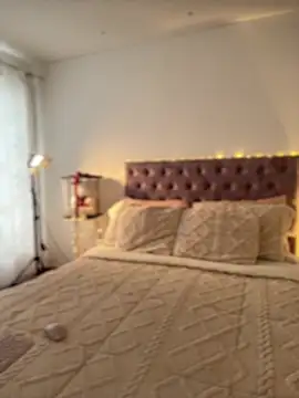 Snapshot of samantha_evans2 chatting on 22, 2, 2026 samantha evans2 online show from 22, 2, 2026