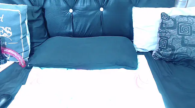 spicydiver38 online show from 15, 2, 2025