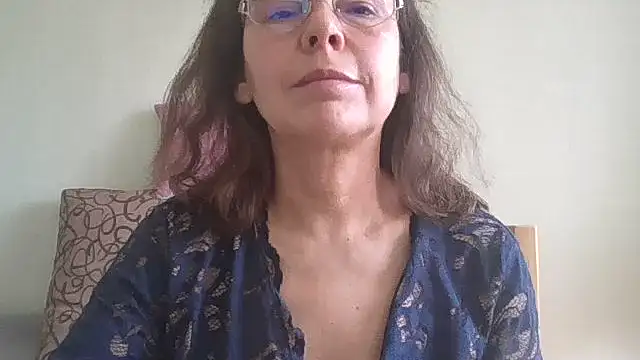 HollyJewel online show from 13, 3, 2026