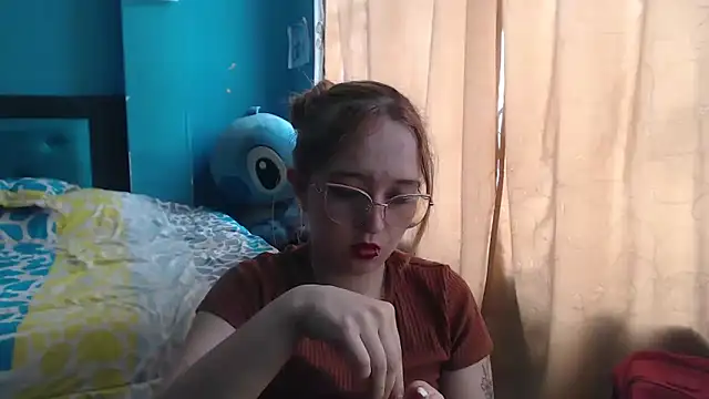 Liaroberts1 online show from 29, 1, 2025