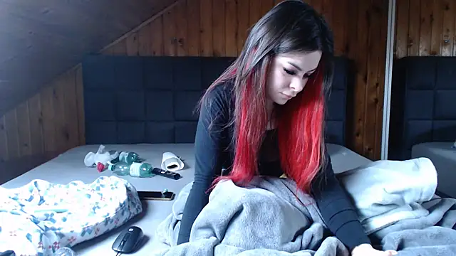 BoeseMoni1998 online show from 24, 2, 2025