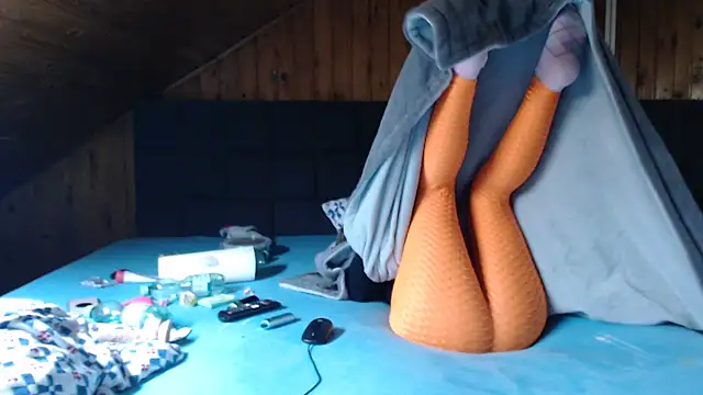 BoeseMoni1998 online show from 15, 3, 2025