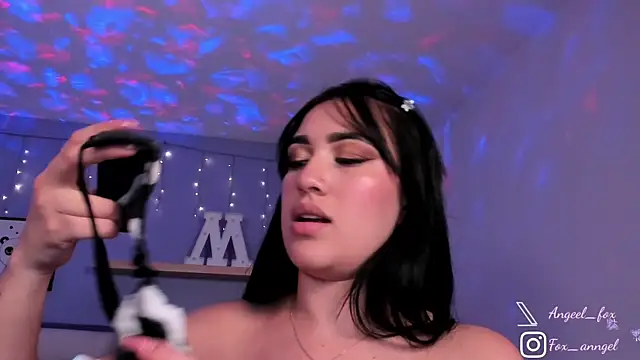 Snapshot of angeel_fox chatting on 17, 1, 2025 angeel fox online show from 17, 1, 2025