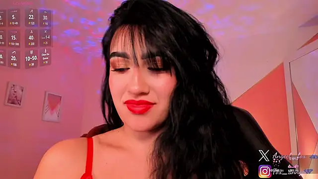 Snapshot of angeel_fox chatting on 19, 2, 2025 angeel fox online show from 19, 2, 2025